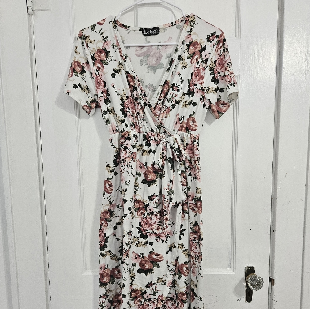 White floral faux wrap maternity dress